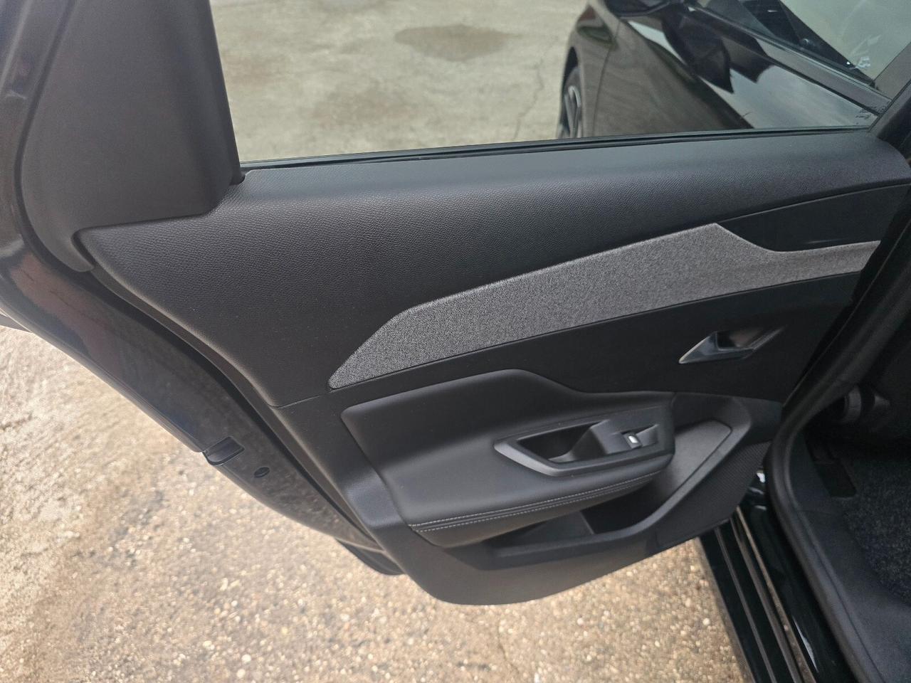 Peugeot 308 BlueHDi 130 S&S EAT8 SW Allure Pack