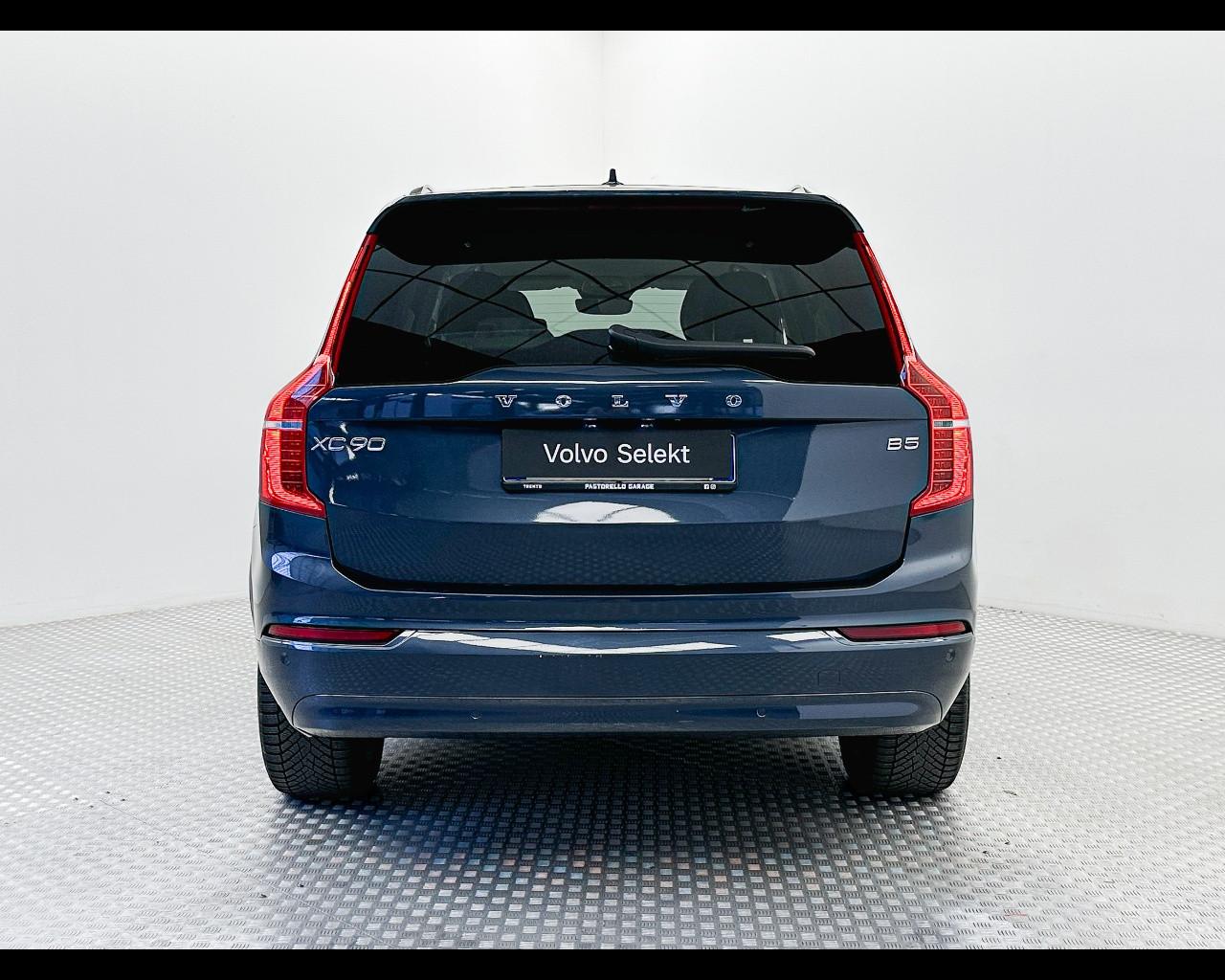 VOLVO XC90 (2014-->) - XC90 B5 (d) AWD automatico 7 posti Core