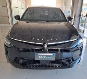 Lancia Ypsilon Hybrid 1.2 Benz Edizione Cassina 2025