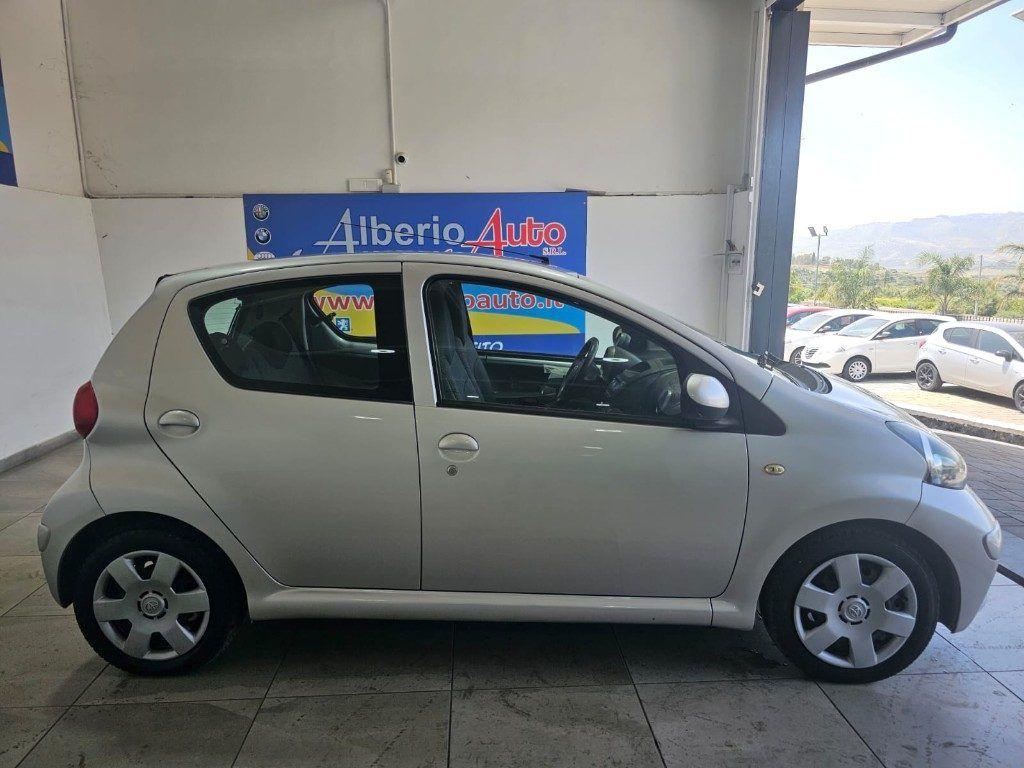 Toyota Aygo 1.0 12V VVT-i 5 porte