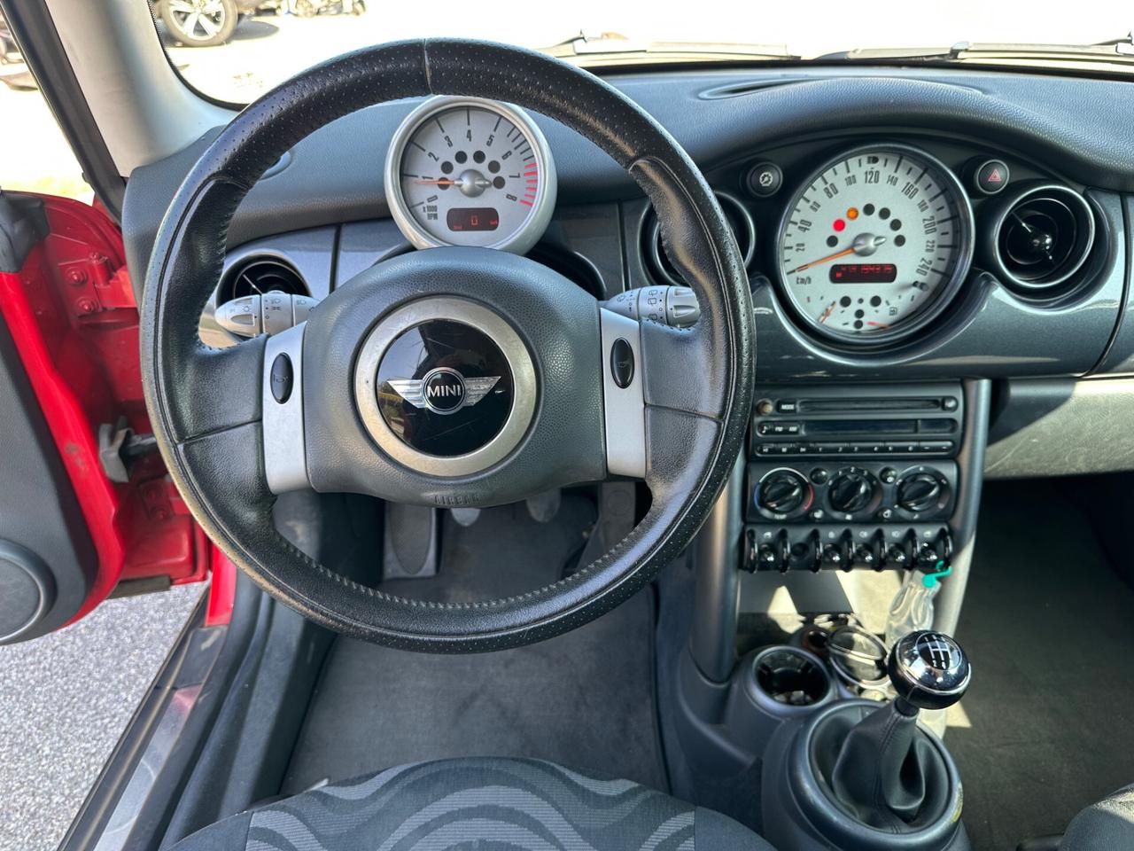 Mini 1.6 16V One 90 CV BENZINA NEOPATENTATI