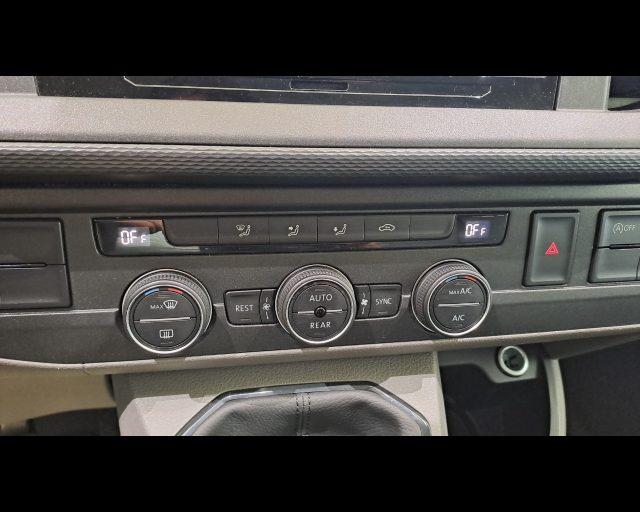 VOLKSWAGEN T6 Caravelle 2.0 tdi 150cv Trendline p.c.