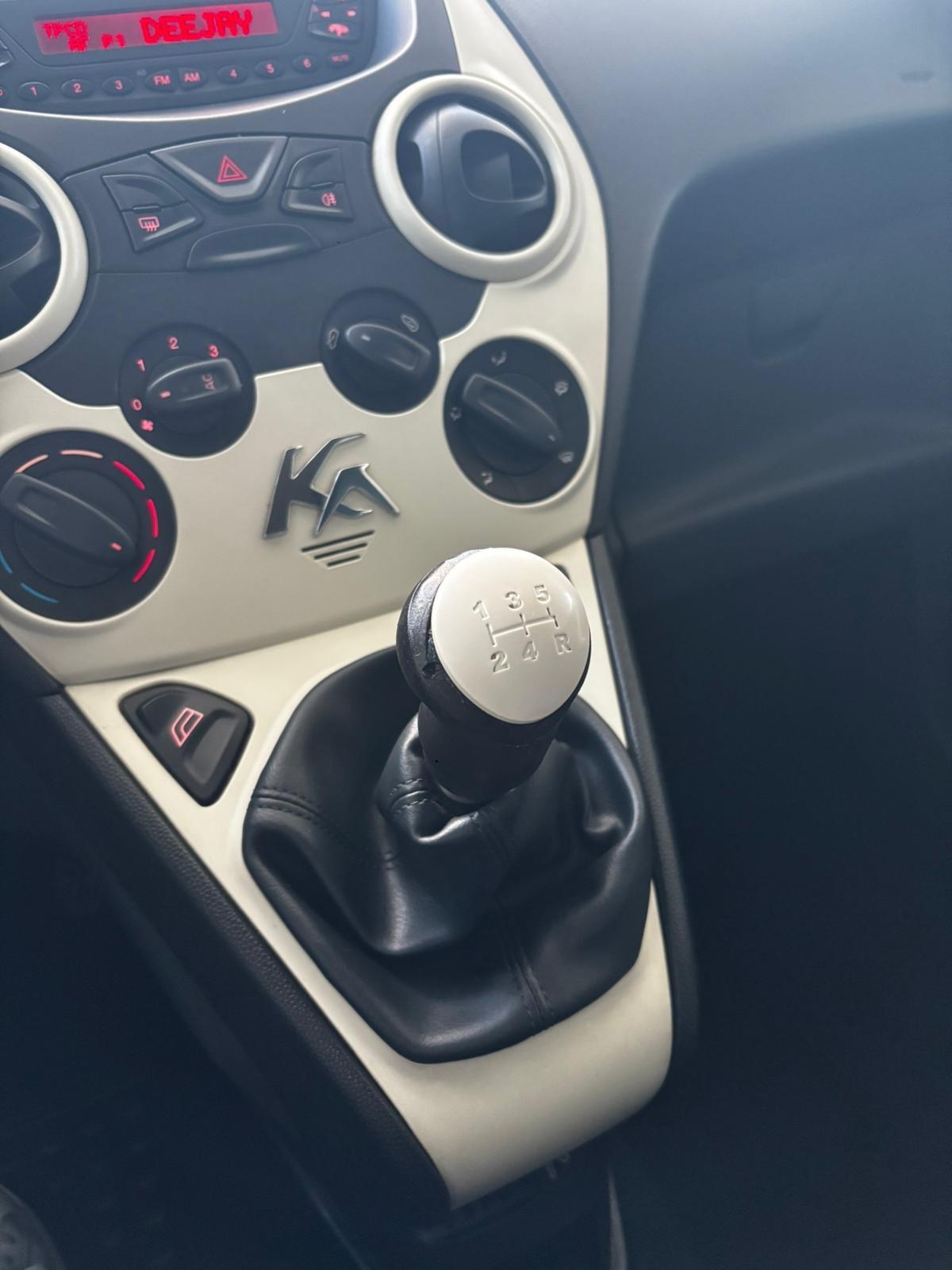 Ford Ka 1.2 8V 69CV Titanium