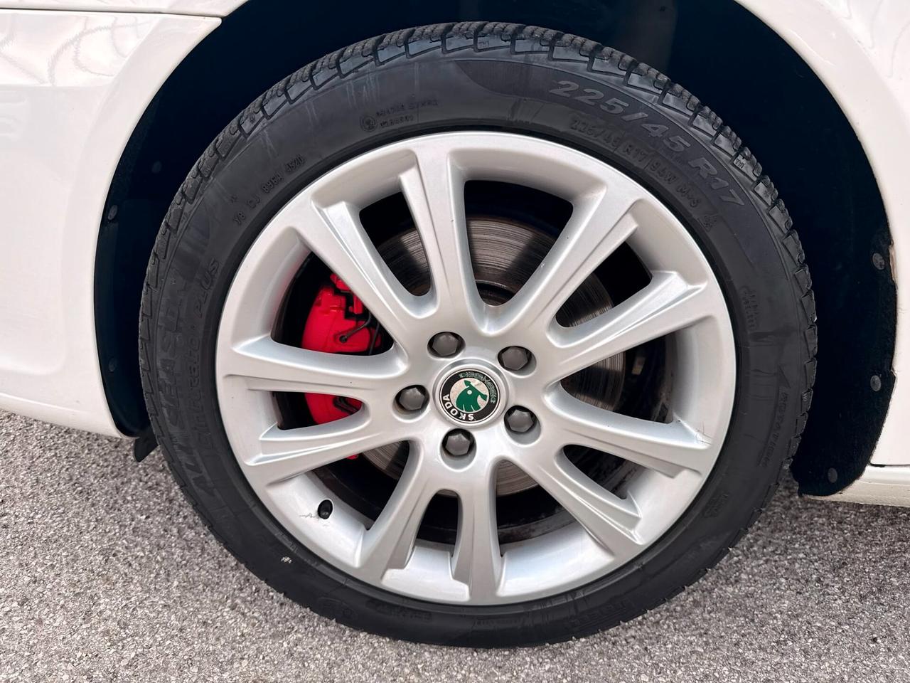 Skoda Octavia 2.0 TDI CR F.AP. Wagon RS