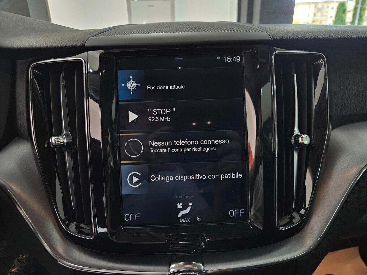 Volvo XC60 2.0 b4 Momentum awd auto my20 - IVA ESPOSTA