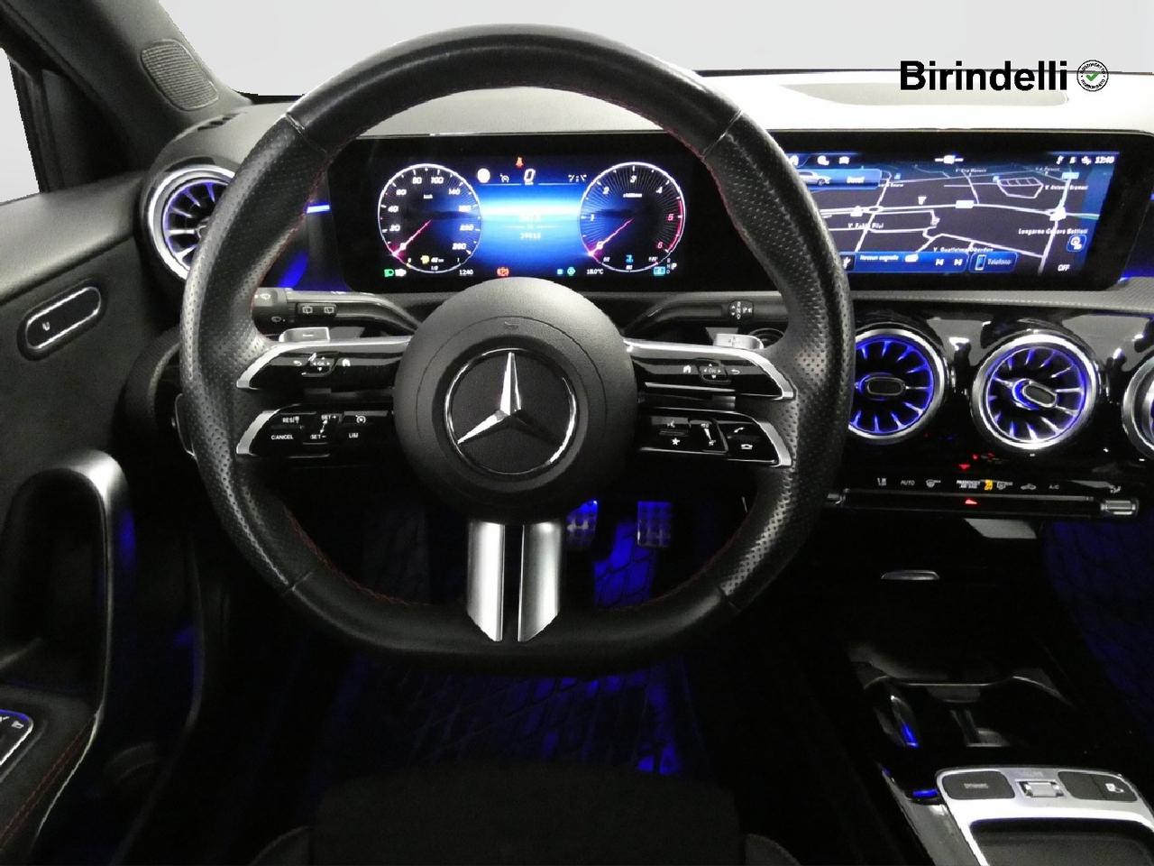 Mercedes-Benz Classe A (W177) - A 180 d Automatic AMG Line Premium