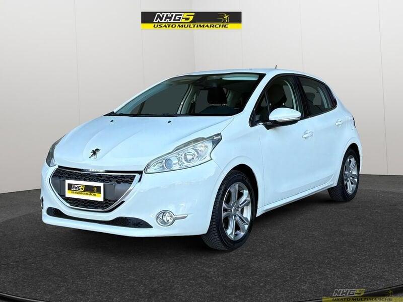 Peugeot 208 1.4 HDi 68 CV 5 porte Allure