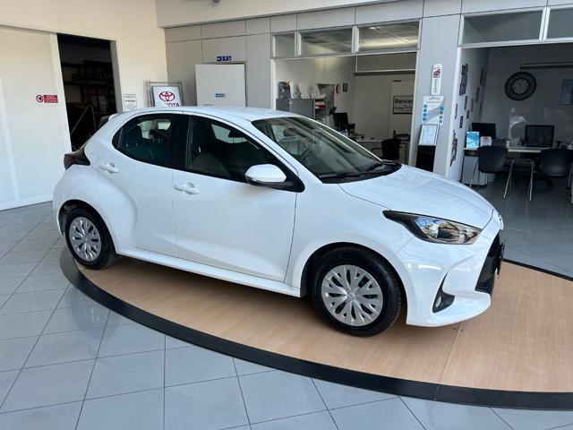 TOYOTA Yaris 1.0 5 porte Active