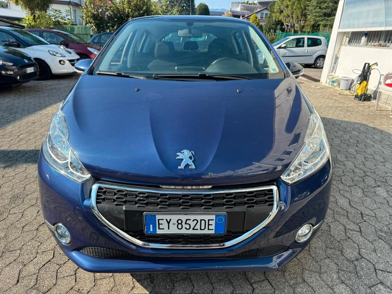 Peugeot 208 PureTech 82 5 porte Access