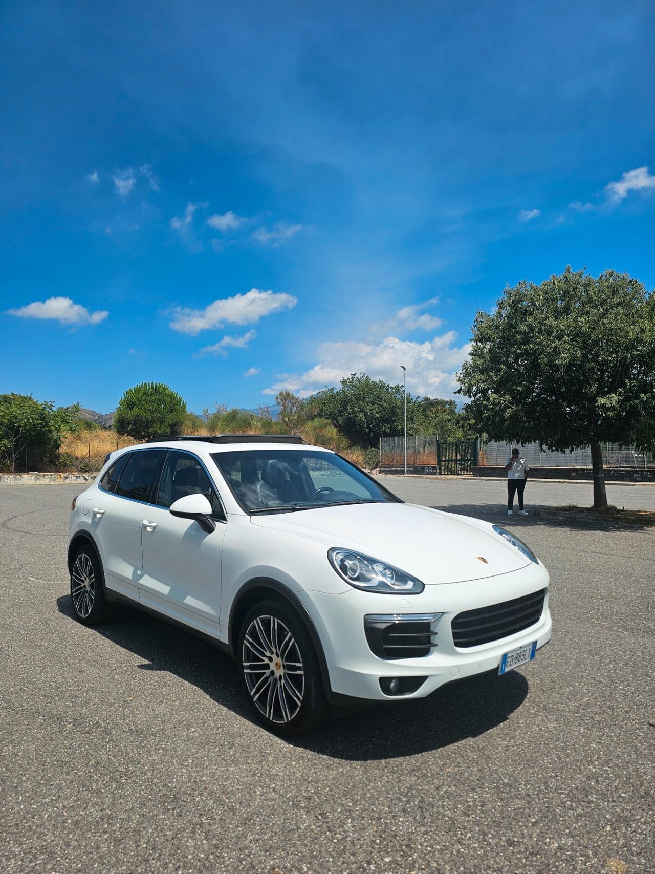 Porsche Cayenne 3.0 Diesel Platinum Edition Tetto Apribile EURO6