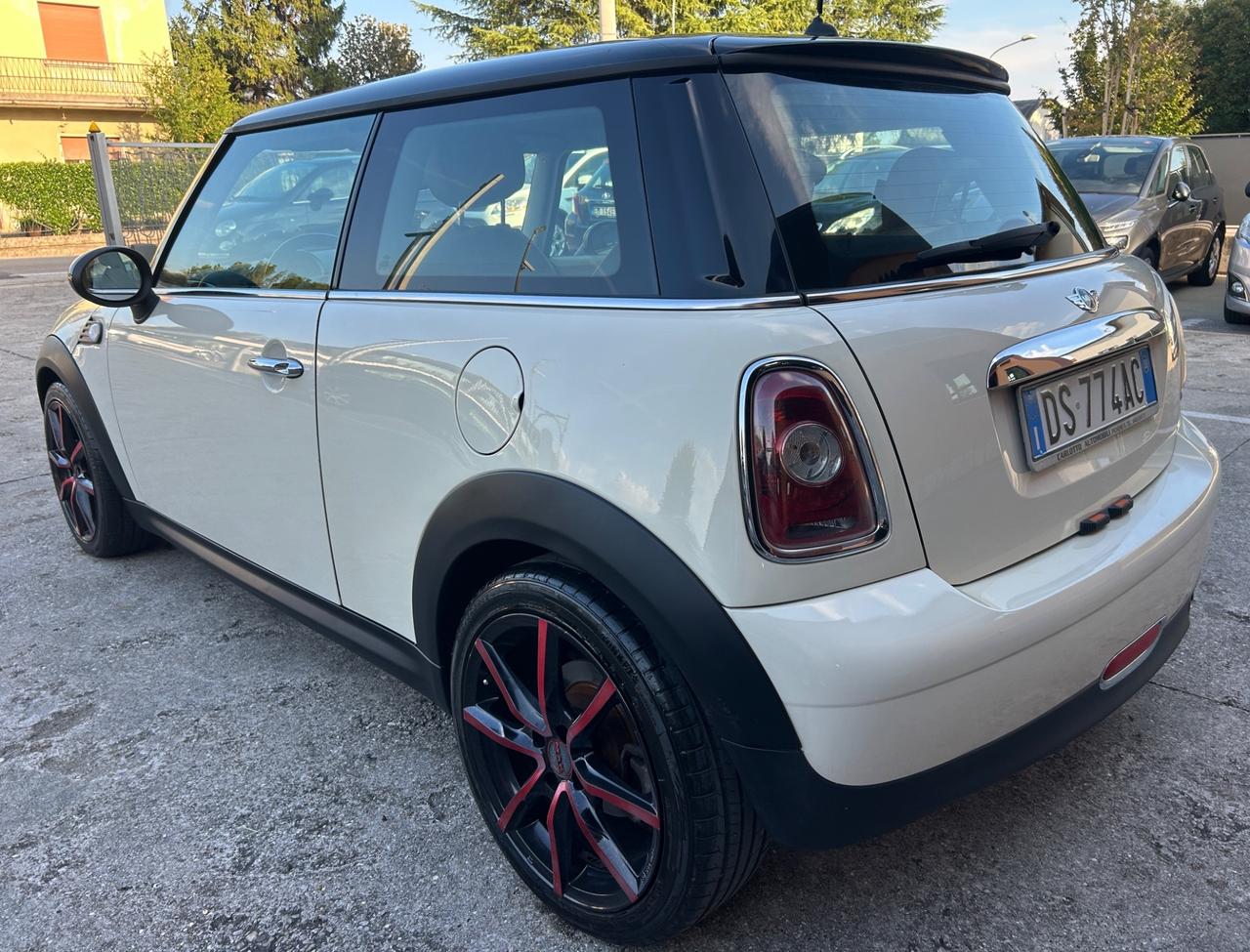 Mini one 1.4 benzina 70 kw 2008