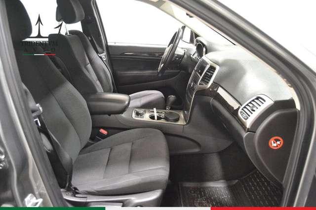 Jeep Grand Cherokee 3.0 crd Laredo auto