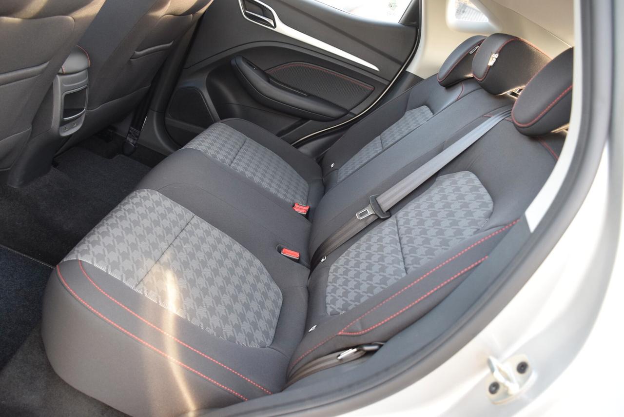 Mg ZS 1.5 VTi-tech FULL-ANDROID AUTO NAVI APP-SENSORI - LED CRUISE BT OK NEOPATENTATI