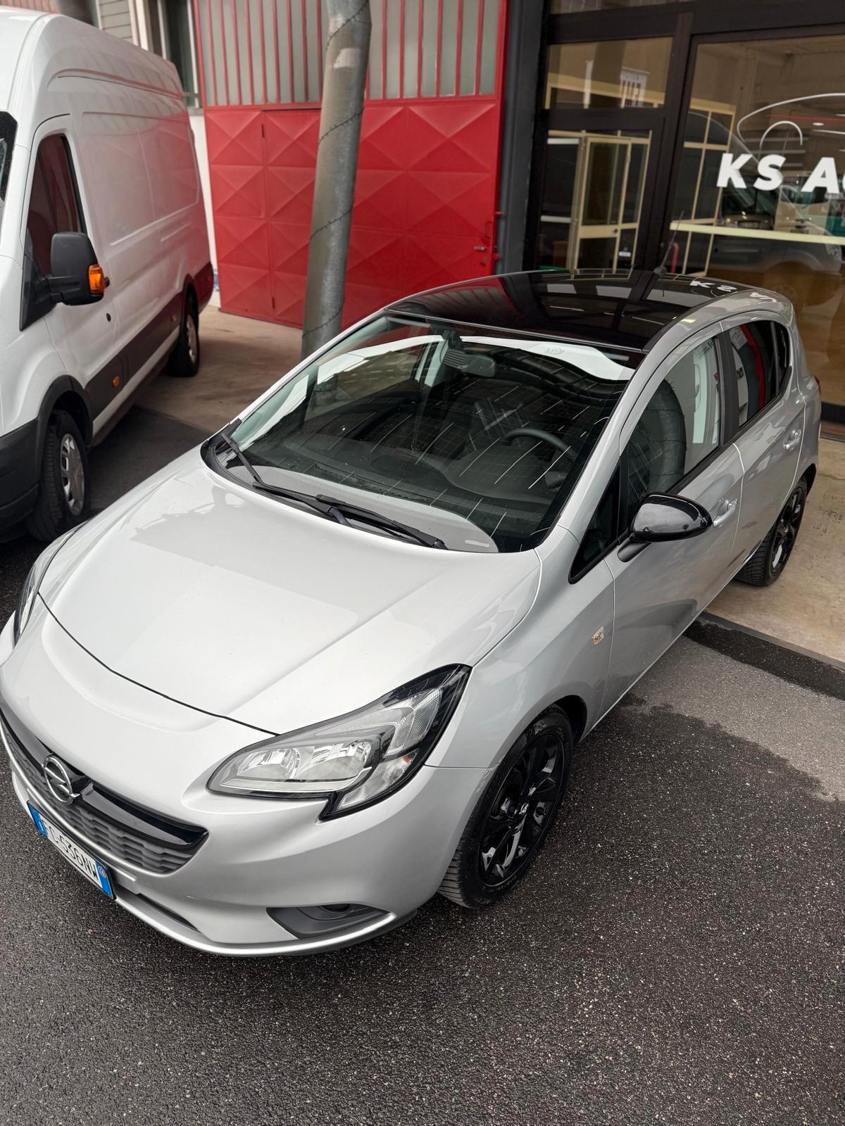 Opel Corsa 1.2 5 porte b-Color ok neopatentati