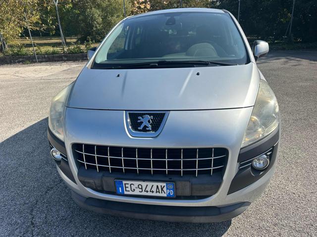 PEUGEOT 3008 1.6 HDi 112CV Tecno senza nessun lavoro da fare