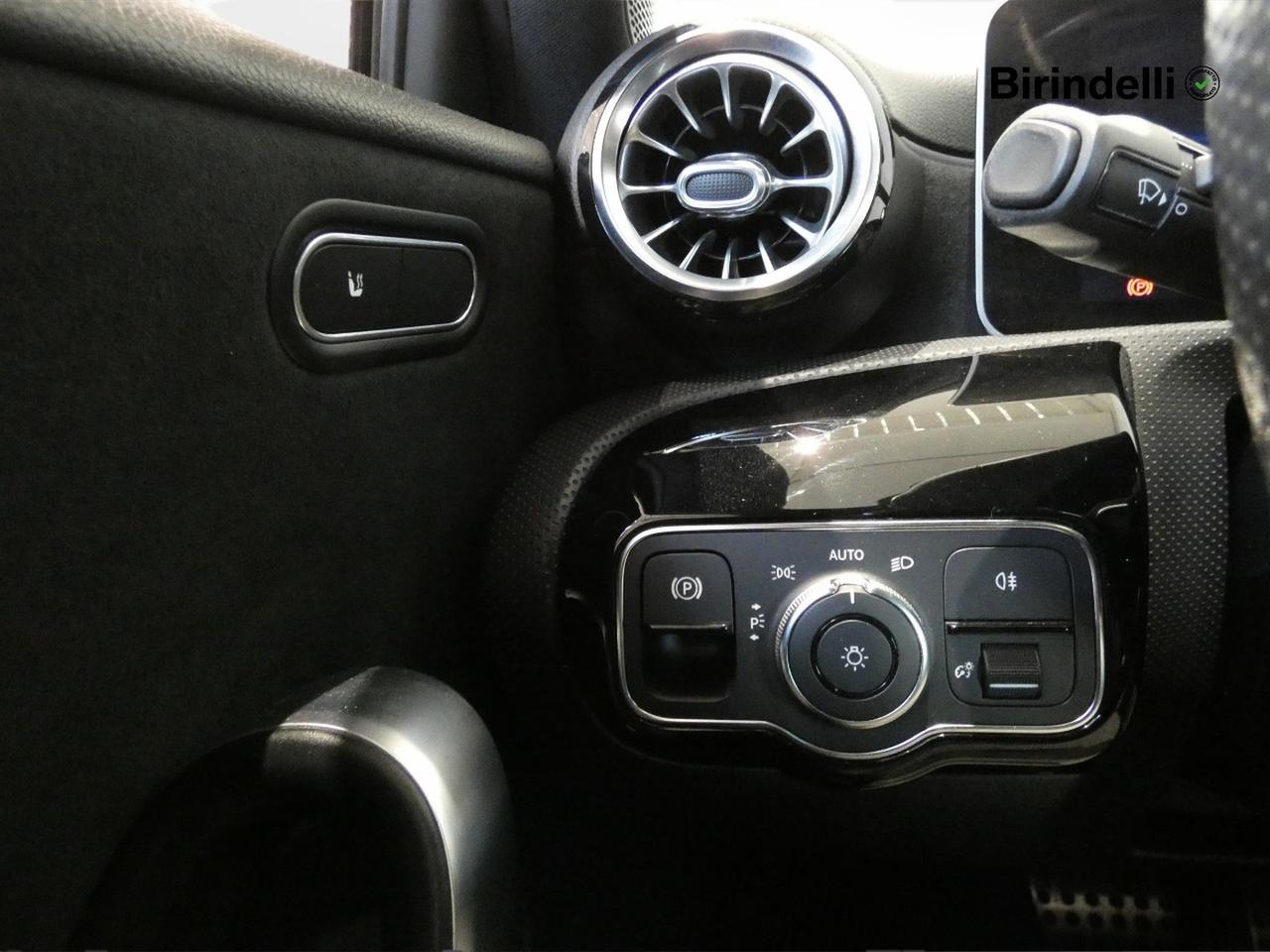 Mercedes-Benz Classe A (W177) - A 220 d Automatic Premium