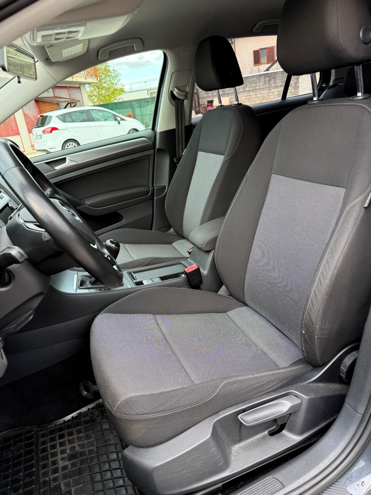 Volkswagen Golf 1.2 TSI 85 cv TecheSound BlueMotion