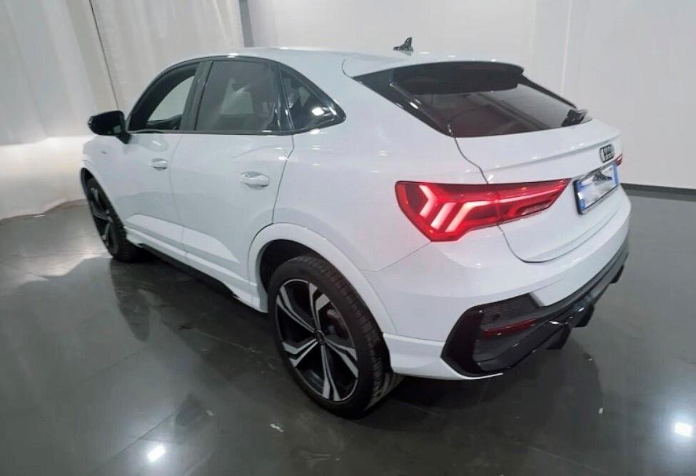 Audi Q3 SPB 35 TDI S tronic S line edition '24