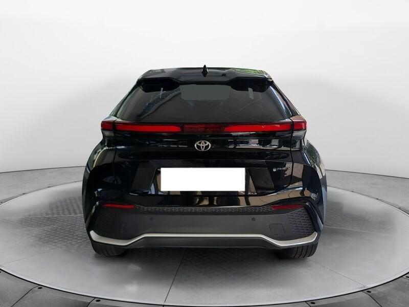 Toyota C-HR Plug-in Hybrid 220 Lounge Hero