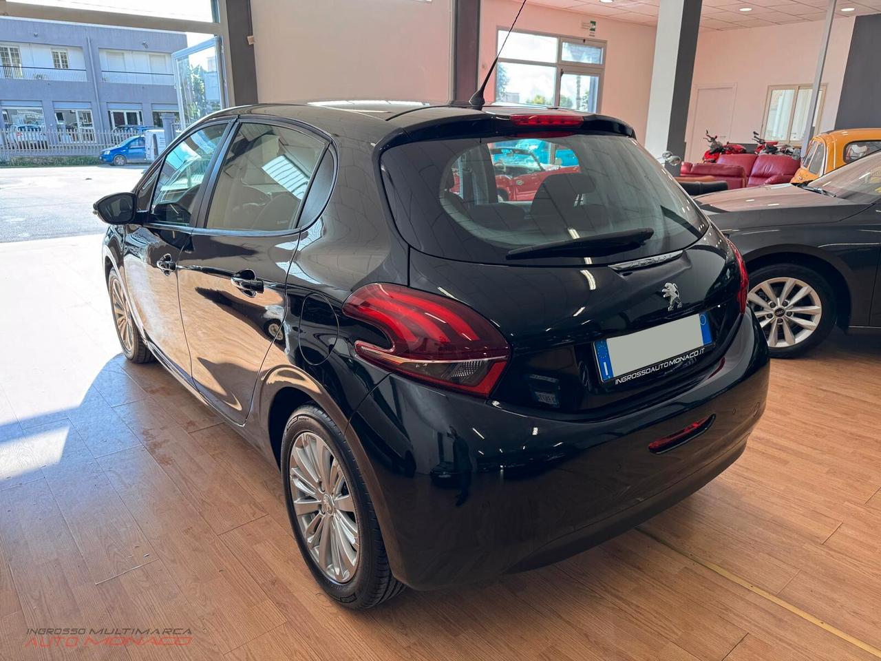 Peugeot 208 BlueHDi 75cv Active 2018