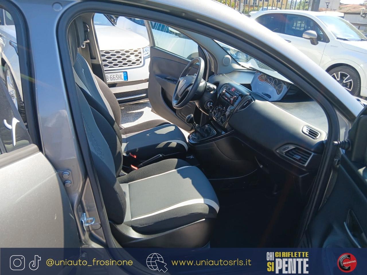 Lancia Ypsilon 1.3 MJT 16V 95 CV 5 porte S&S Gold