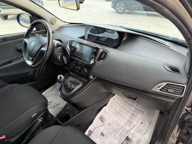 LANCIA Ypsilon 1.0 Hybrid Gold GARANZIA