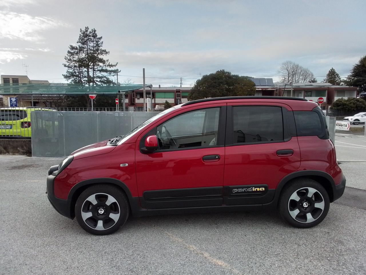 Fiat Panda 1.0 FireFly S&S Hybrid Pandina