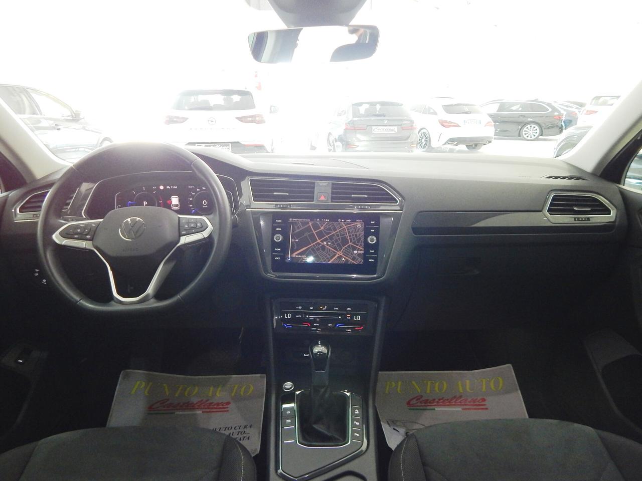 Volkswagen Tiguan 2.0 TDI Elegance 150cv DSG TETTO-NAVI-RADAR-PARK-LED
