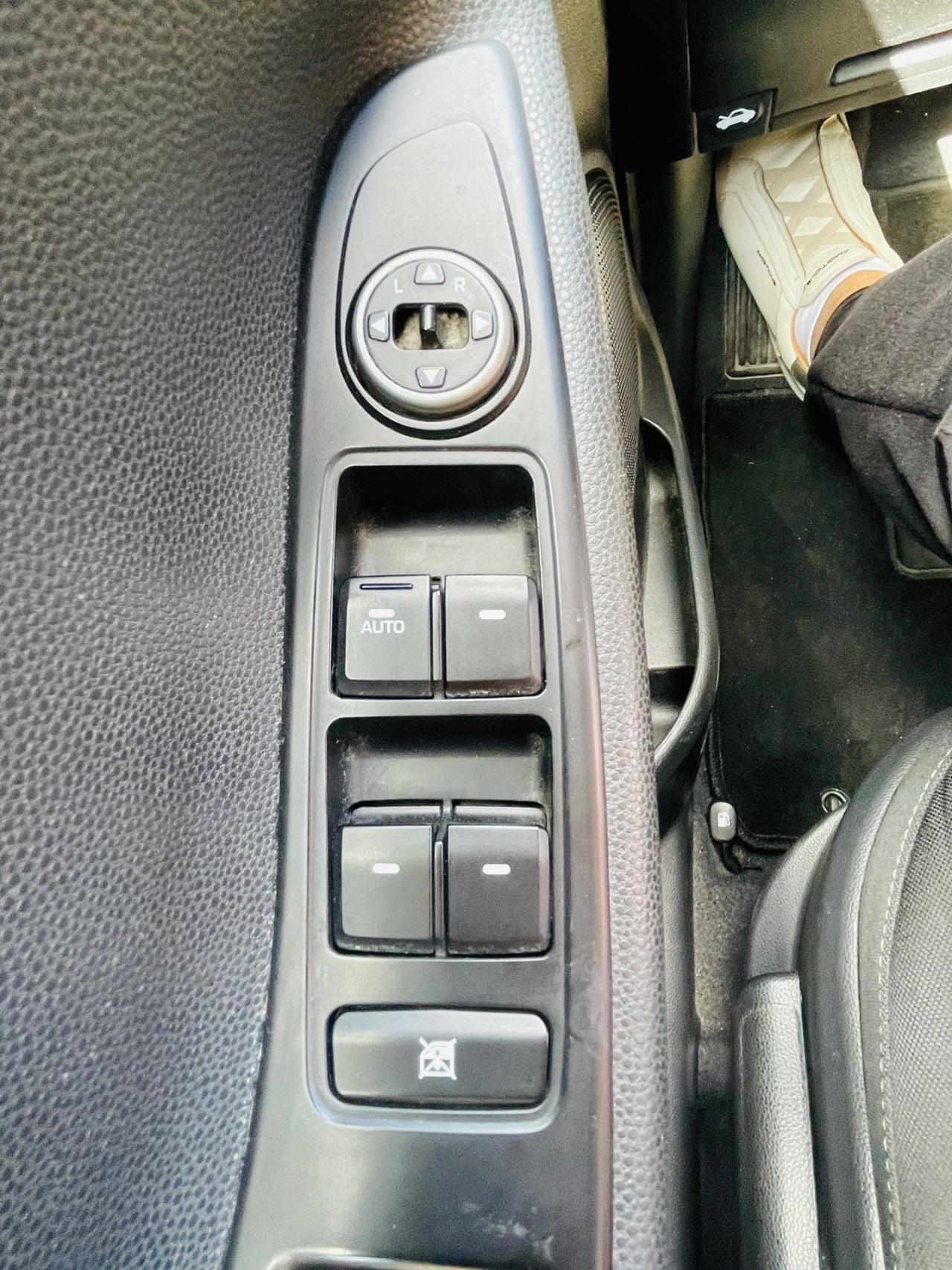 Hyundai i20 1.2 5 porte Connectline