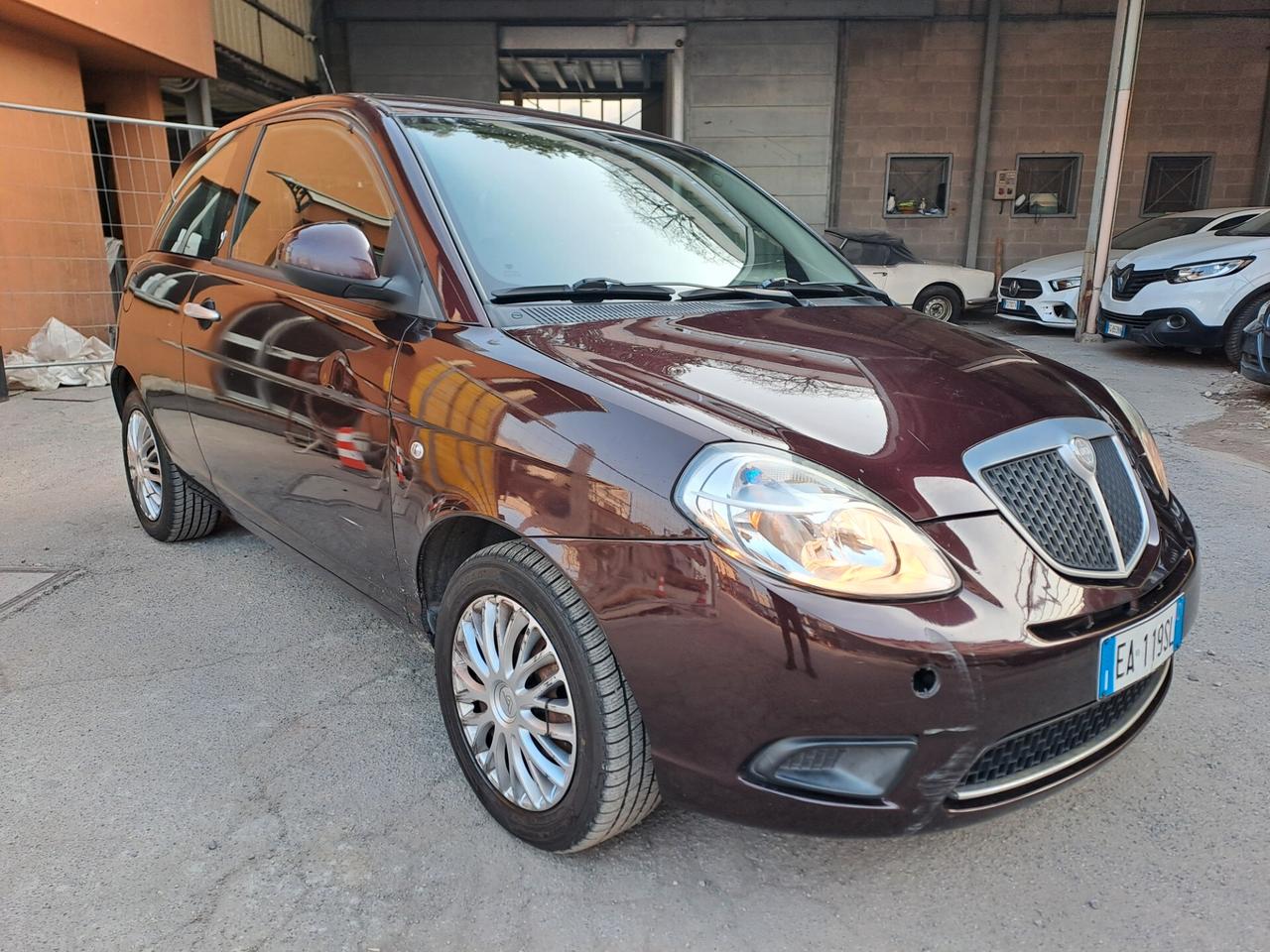 LANCIA YPSILON 1.2 BENZINA *OK NEOPATENTATI*