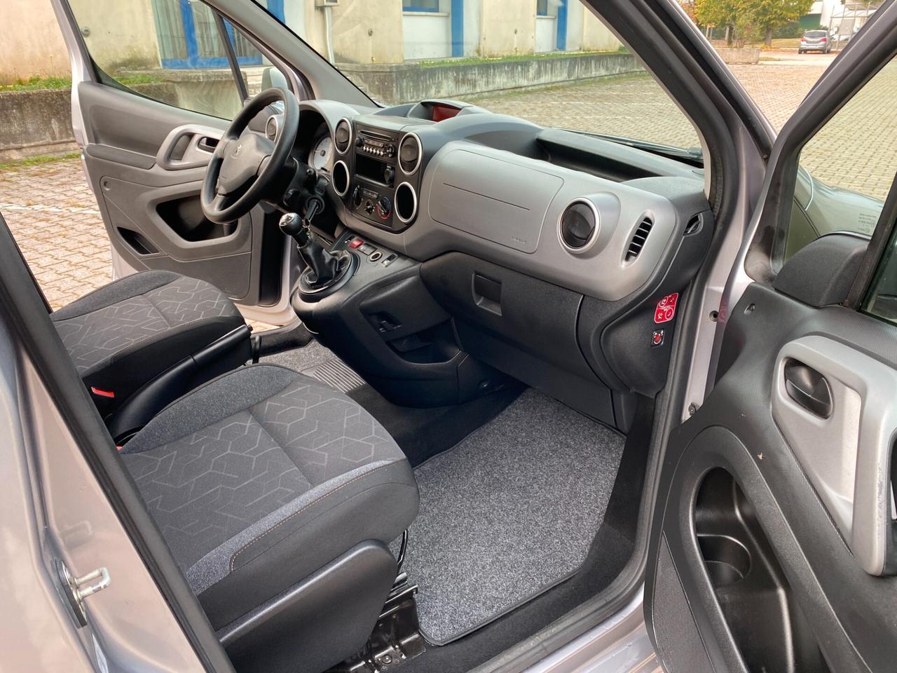 Peugeot Partner Tepee 1.6Hdi Autocarro 5 Posti EURO 6B