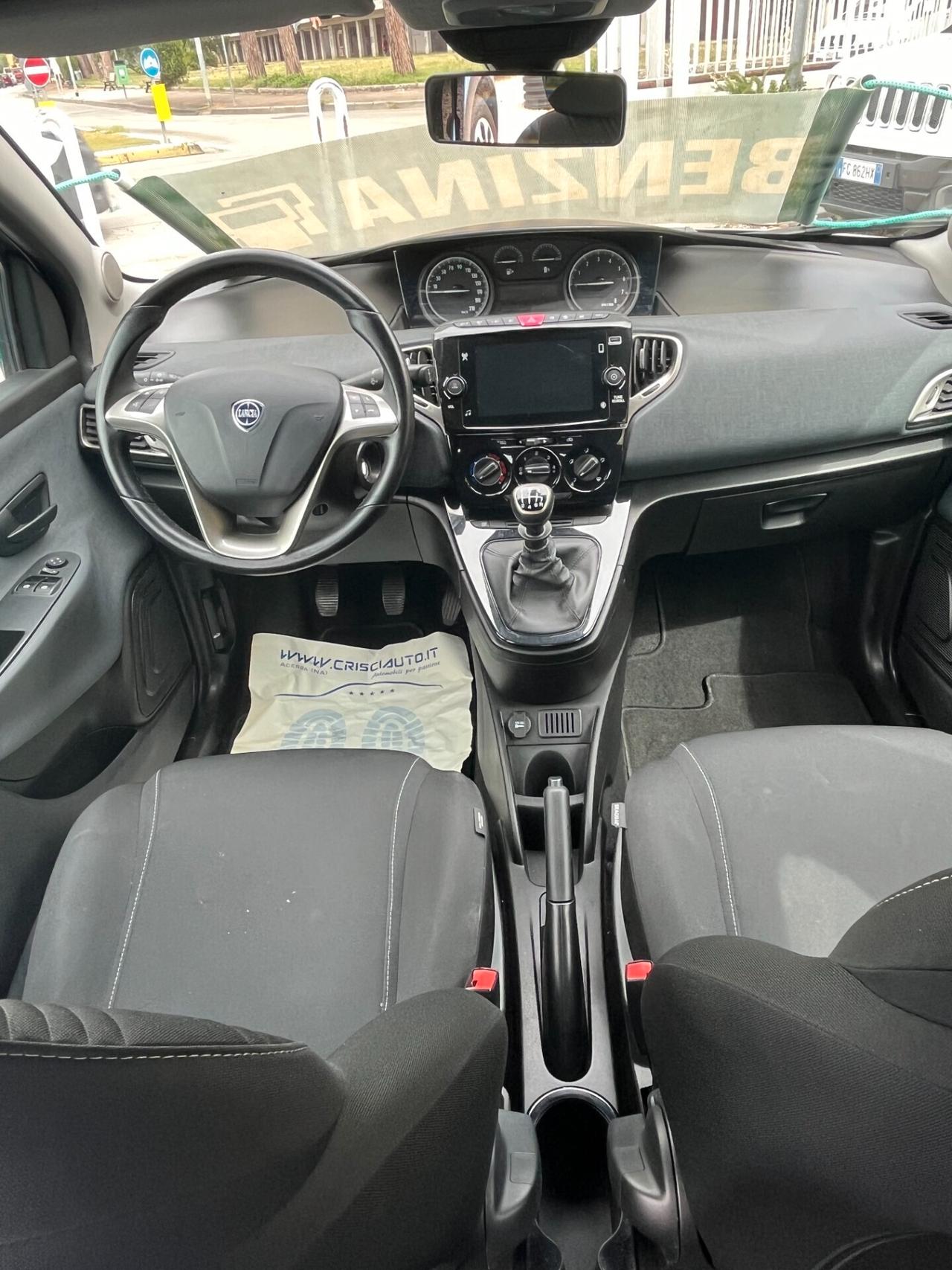 Lancia Ypsilon 1.0 IBRIDA/BENZINA 48000 KM CERTIFICATI 2023