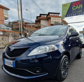 Lancia Ypsilon 1.2 69 CV 5 porte S&S Platinum