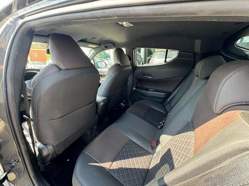 Toyota C-HR 1.8H 122cv E-CVT Lounge