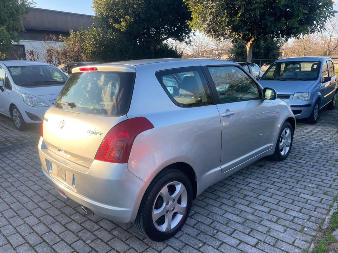 Suzuki Swift 1.3 3p. GL km 132.000