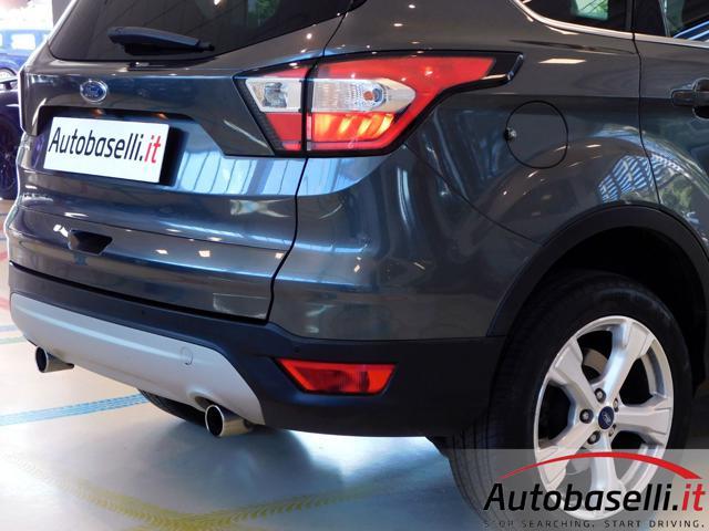 FORD Kuga 1.5TDCI 120CV POWERSHIFT TITANIUM - TITANIUM PACK