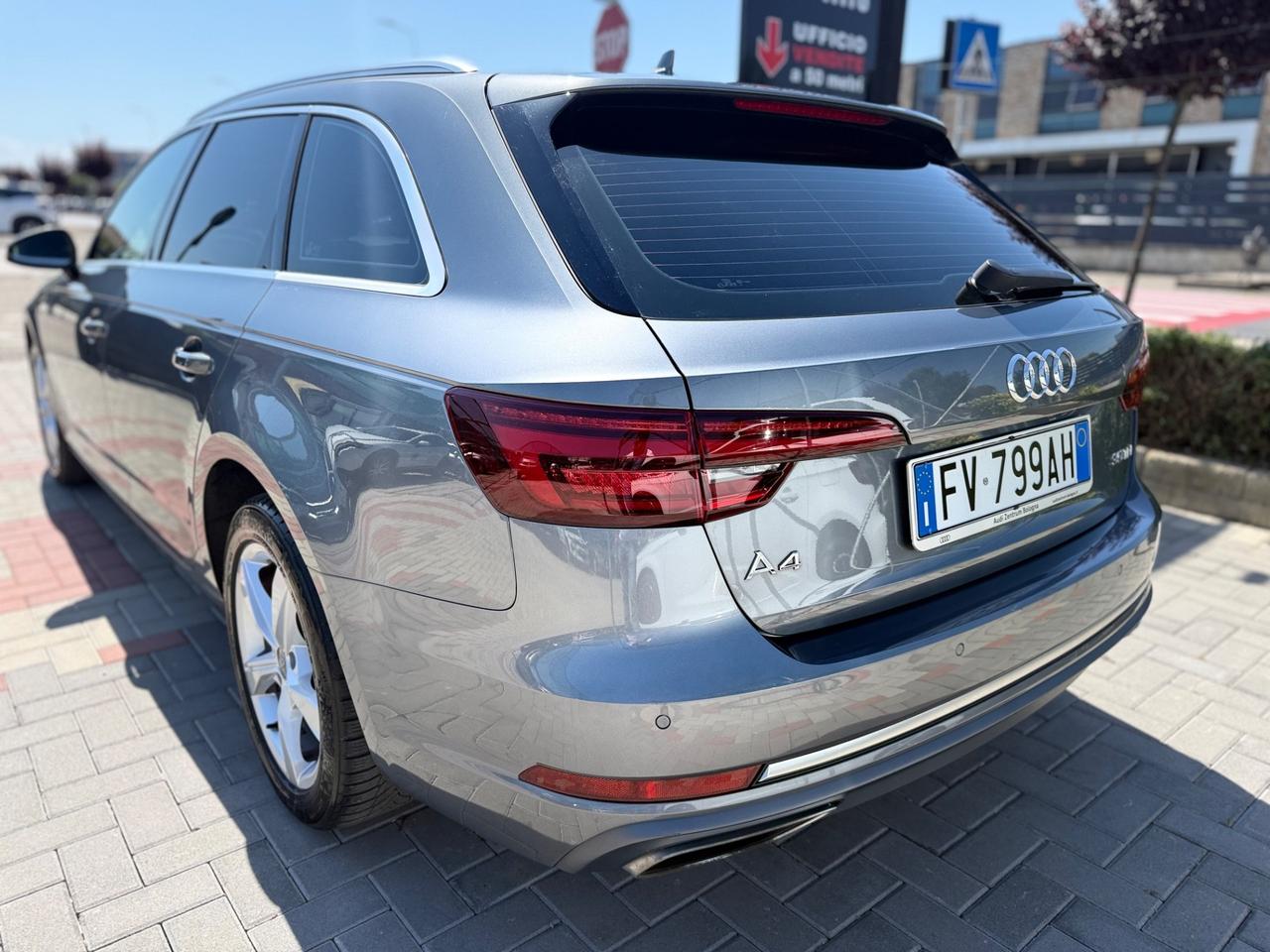 Audi A4 Avant 35 TDI S tronic Sport 150CV