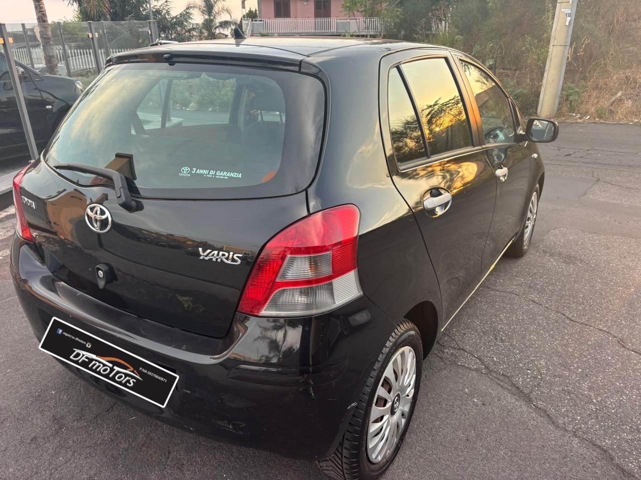 Toyota Yaris 1.3 5 porte Sol-2011