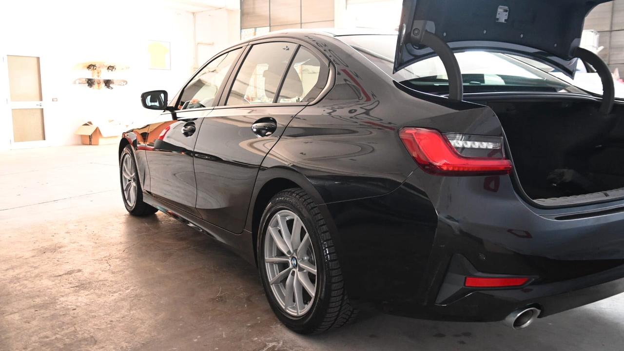 BMW 320 320d 48V xDrive