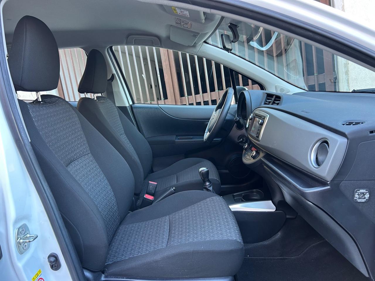 Toyota Yaris 1.0 b. solo 97000 km