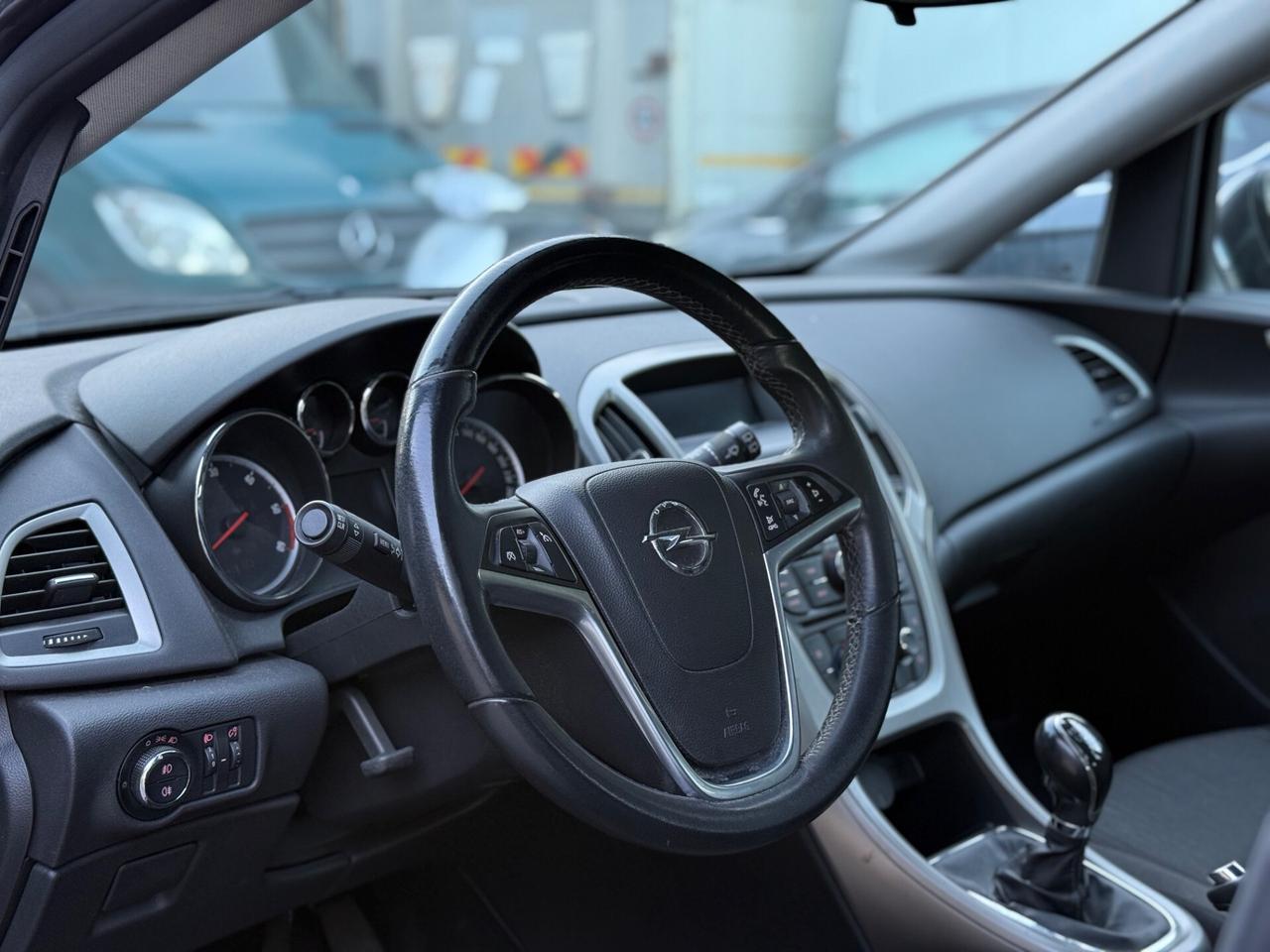 Opel Astra 1.7 CDTI 110CV 5 porte pronta consegna