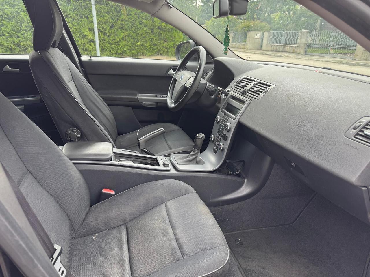 VOLVO V50 1.6 DIESEL DRIVE POLAR EURO 4 –