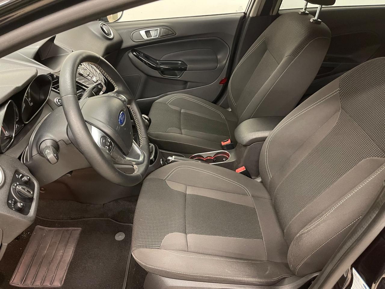 Ford Fiesta 1.4 5p. Bz.- GPL Titanium