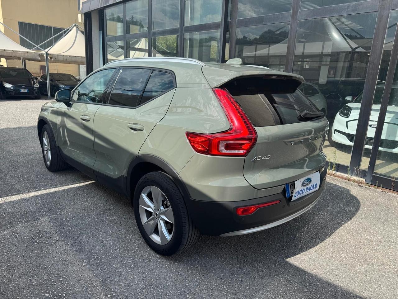 Volvo XC40 B3 automatico Core