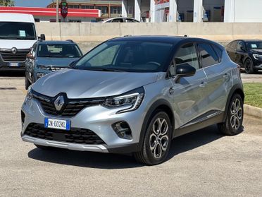 Renault Captur Full Hybrid E-Tech 145 CV Techno solo 1900 km