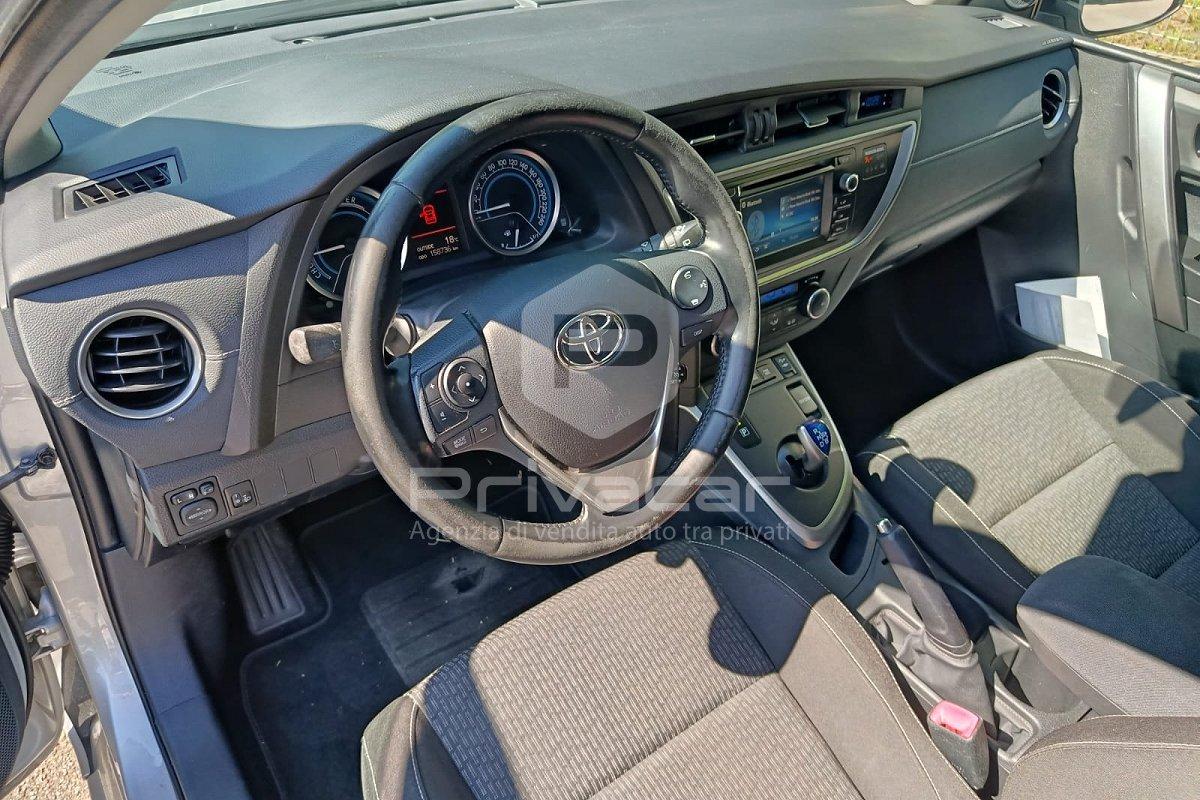TOYOTA Auris 1.8 Hybrid Active
