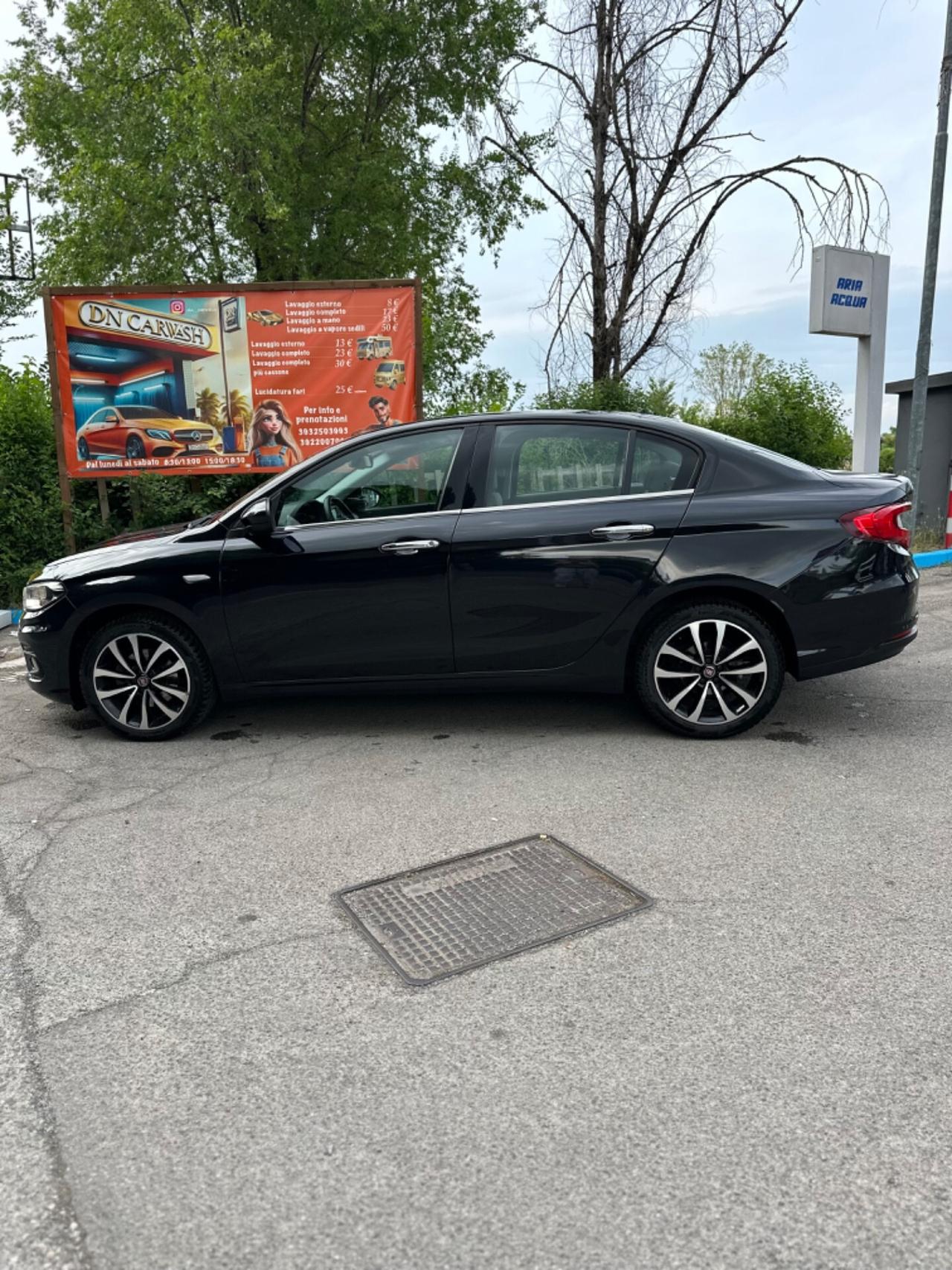 Fiat Tipo 1.6 Mjt 4 porte Lounge
