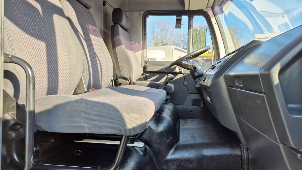 MAN 13 284 cassone e gru scarrabili con Radiocomando