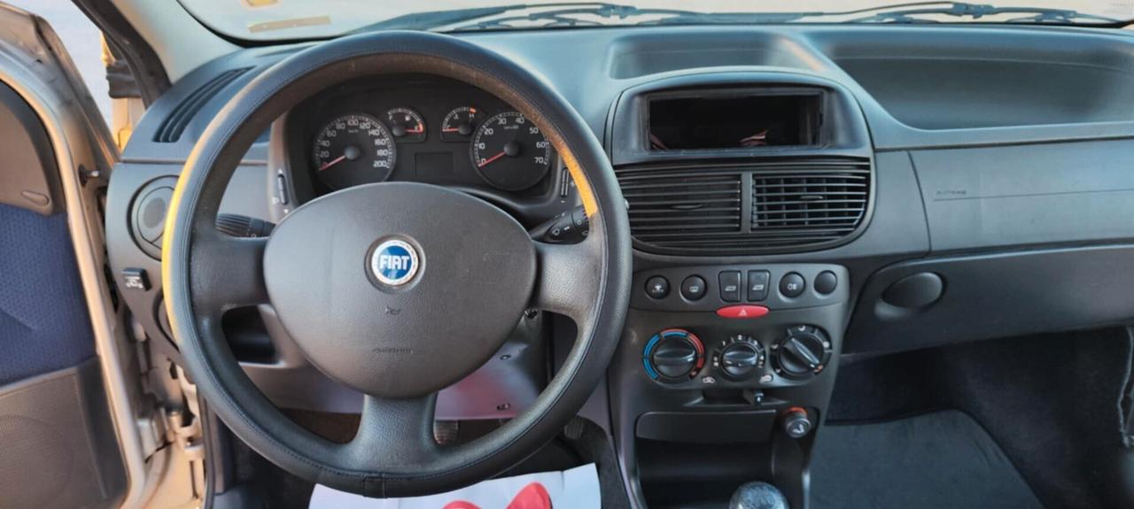 Fiat Punto 1.2i cat 5 porte ELX