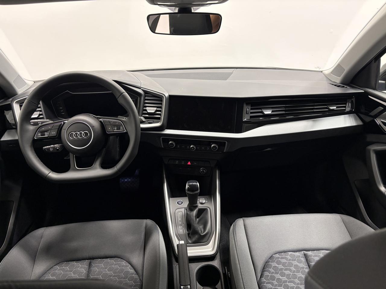 AUDI A1 SPORTBACK 30 TFSI S-TRONIC S-LINE EDITION